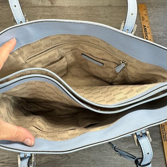 Michael Kors Blue Leather Tote with Front Pocket for Credit Cards - Picture 3 of 9